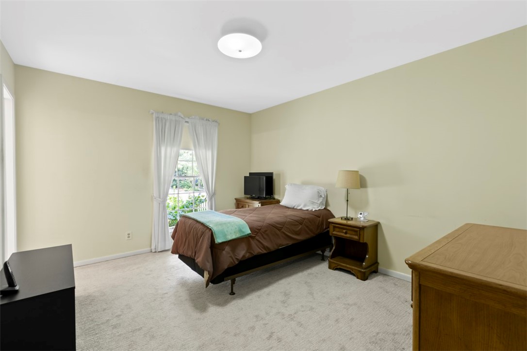 1036 TERRACE ACRES CIRCLE