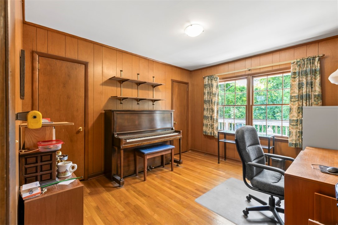 1036 TERRACE ACRES CIRCLE