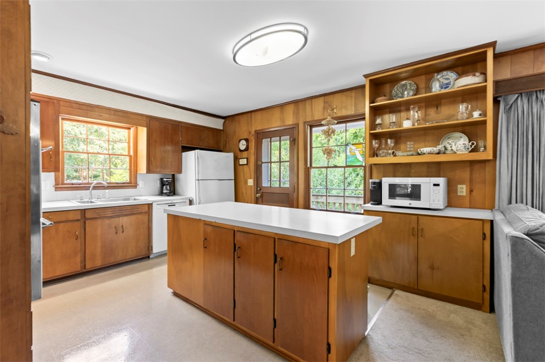 1036 TERRACE ACRES CIRCLE