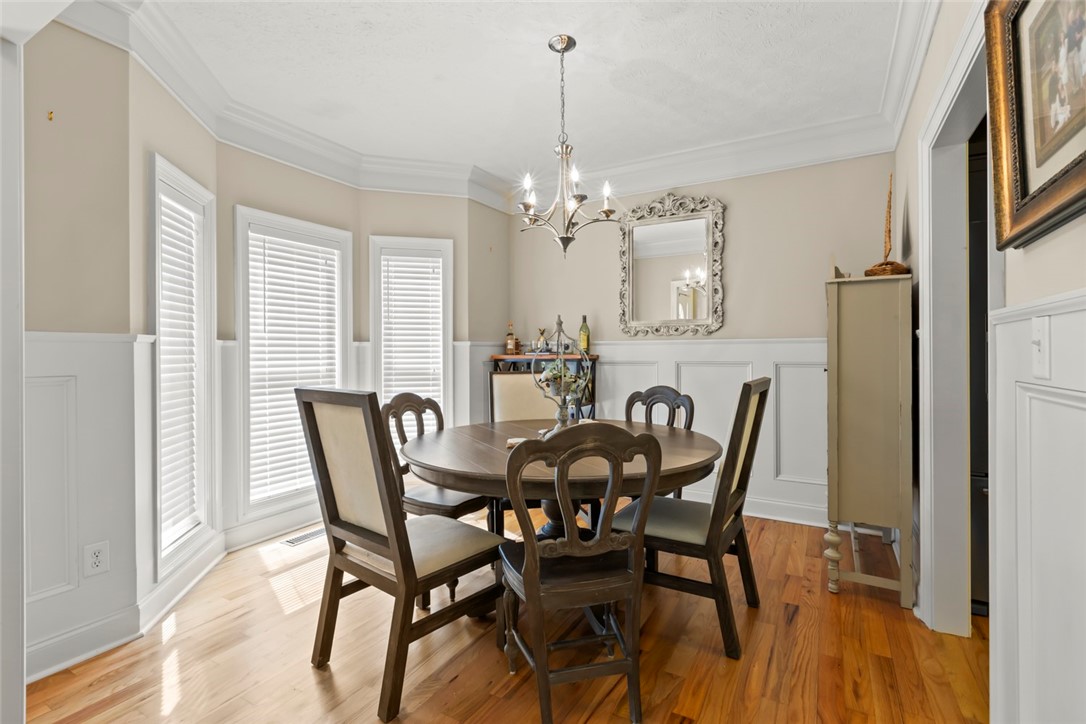 1389 E UNIVERSITY DRIVE