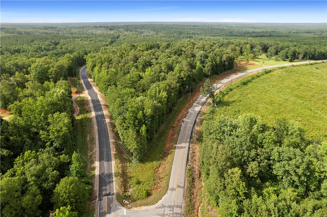 124 LEE ROAD 182 N/A