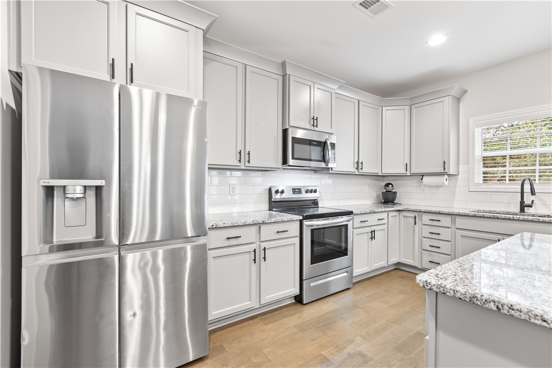 4111 ARBOR RIDGE DRIVE