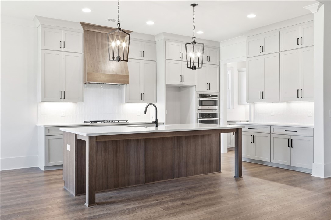 804 SUMMERLIN CIRCLE