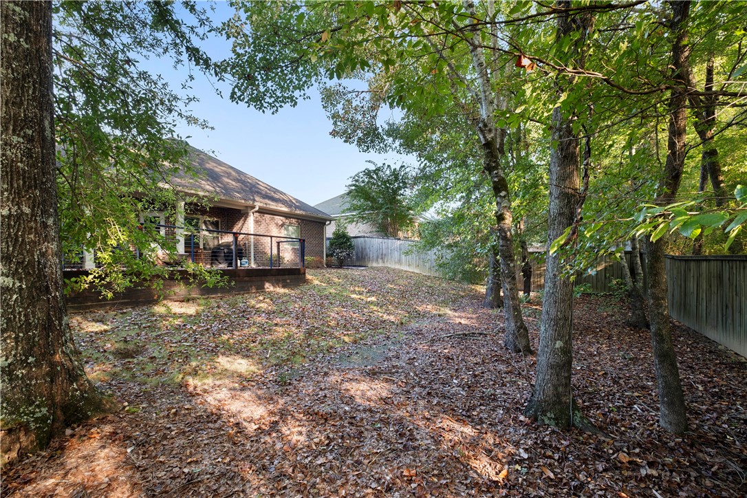 1433 CLOVERBROOK CIRCLE