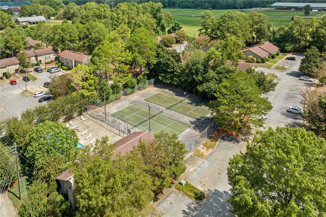 1003 STONEGATE DRIVE C