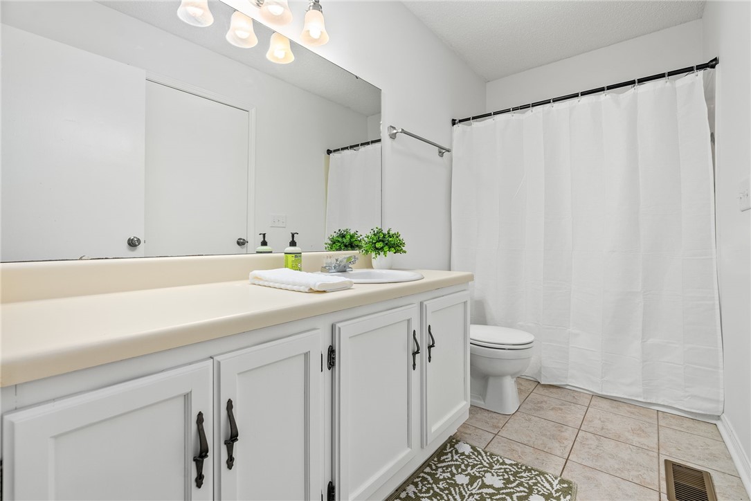 1003 STONEGATE DRIVE C