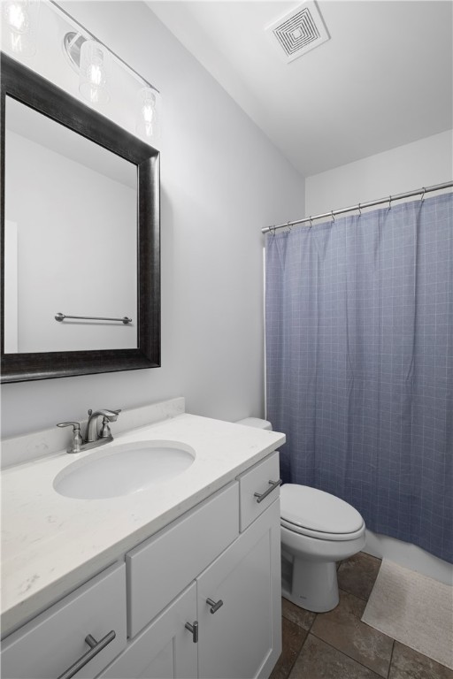 1670 HIDDEN LAKES DRIVE