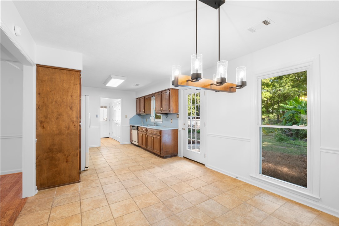 100 LEE ROAD 963 N/A