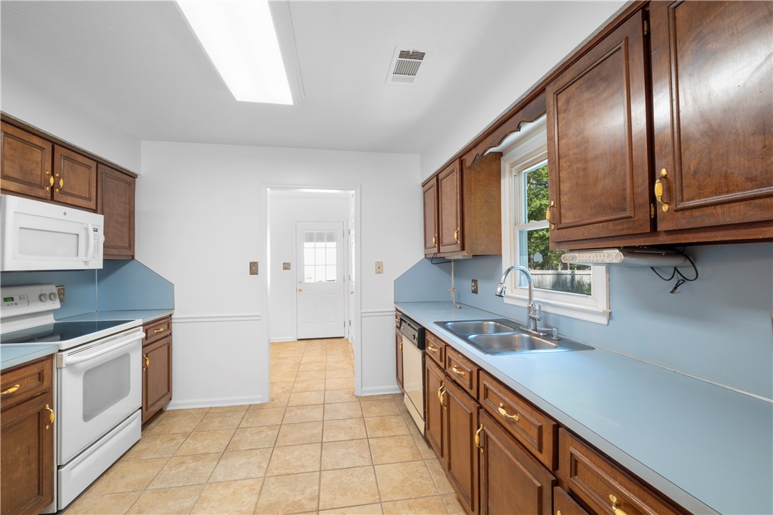 100 LEE ROAD 963 N/A