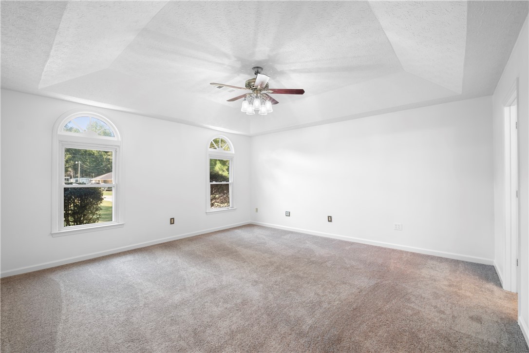 100 LEE ROAD 963 N/A