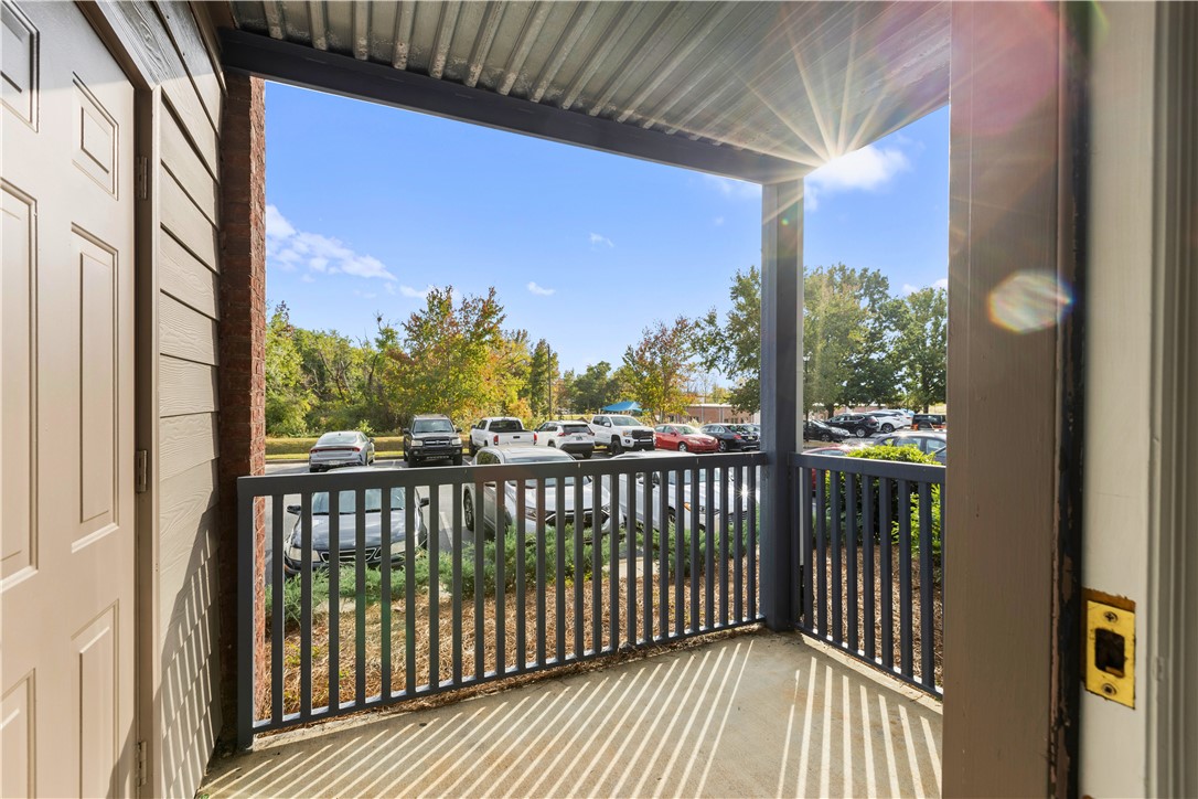 1114 S COLLEGE STREET 2104