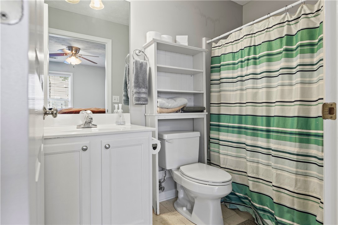 1114 S COLLEGE STREET 2104