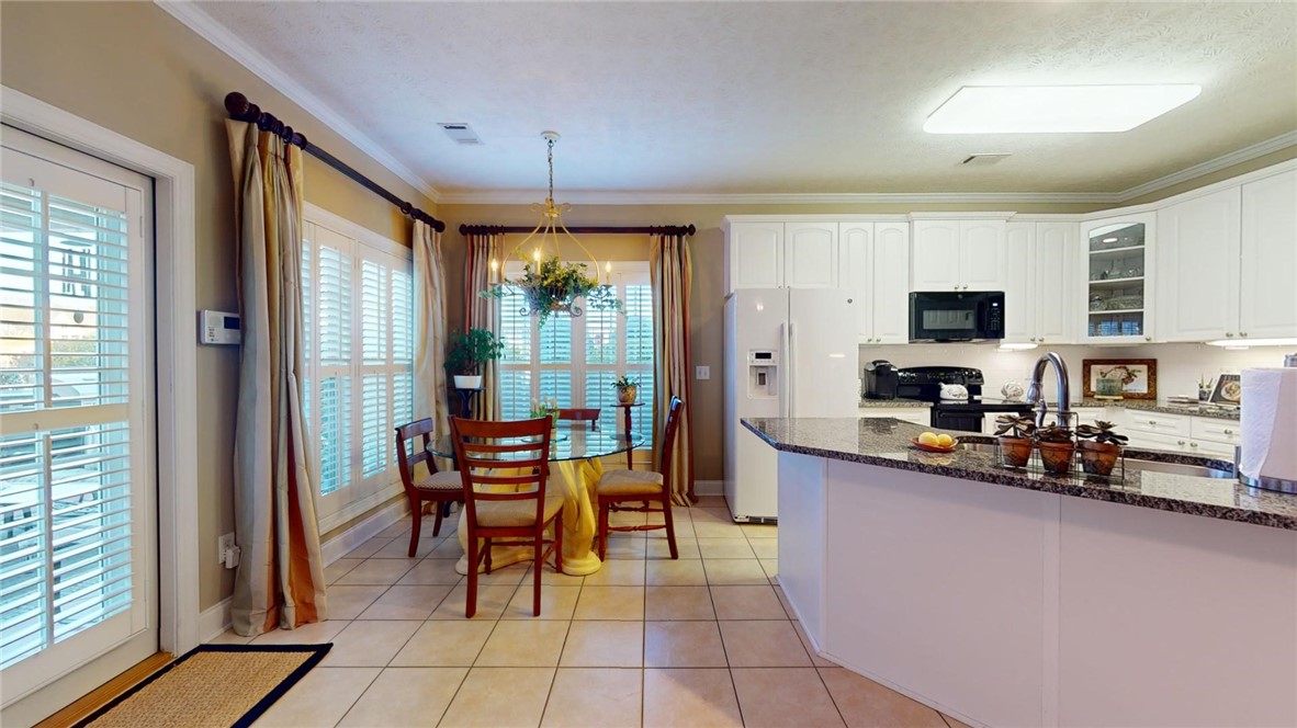 1633 ACADEMY DRIVE 1409