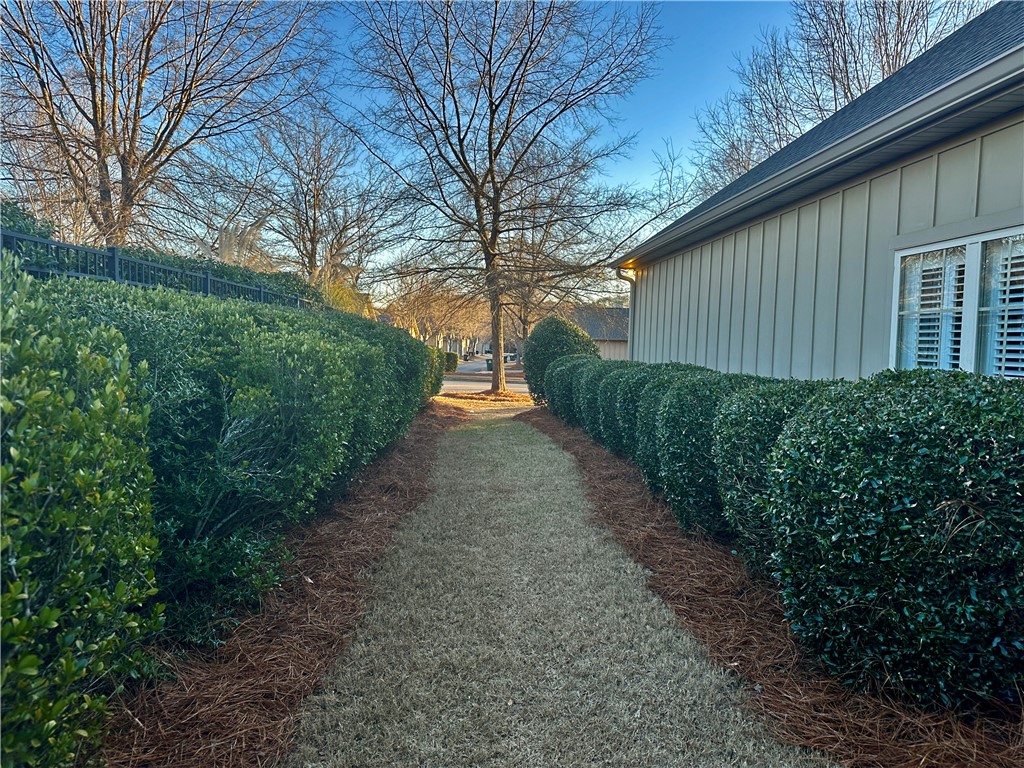 1633 ACADEMY DRIVE 1409