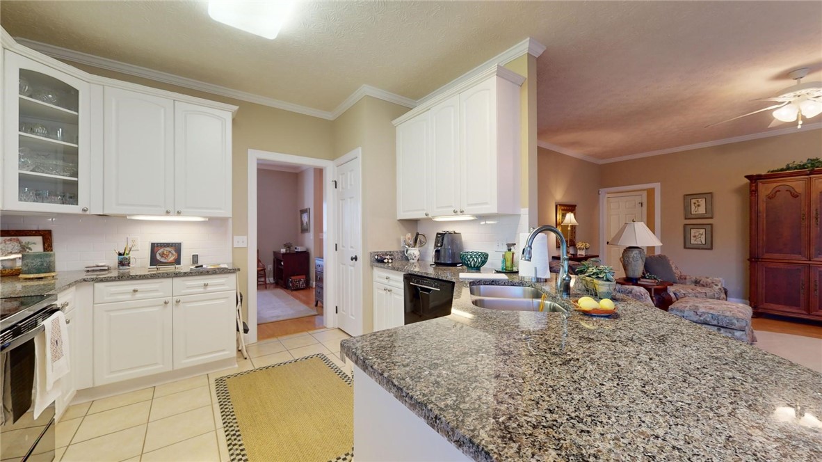 1633 ACADEMY DRIVE 1409