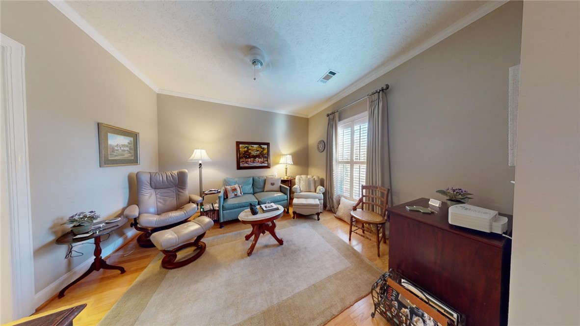 1633 ACADEMY DRIVE 1409