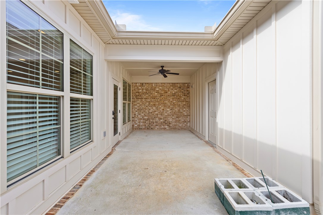 1653 ACADEMY DRIVE 1605