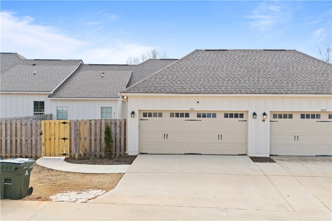 1653 ACADEMY DRIVE 1605