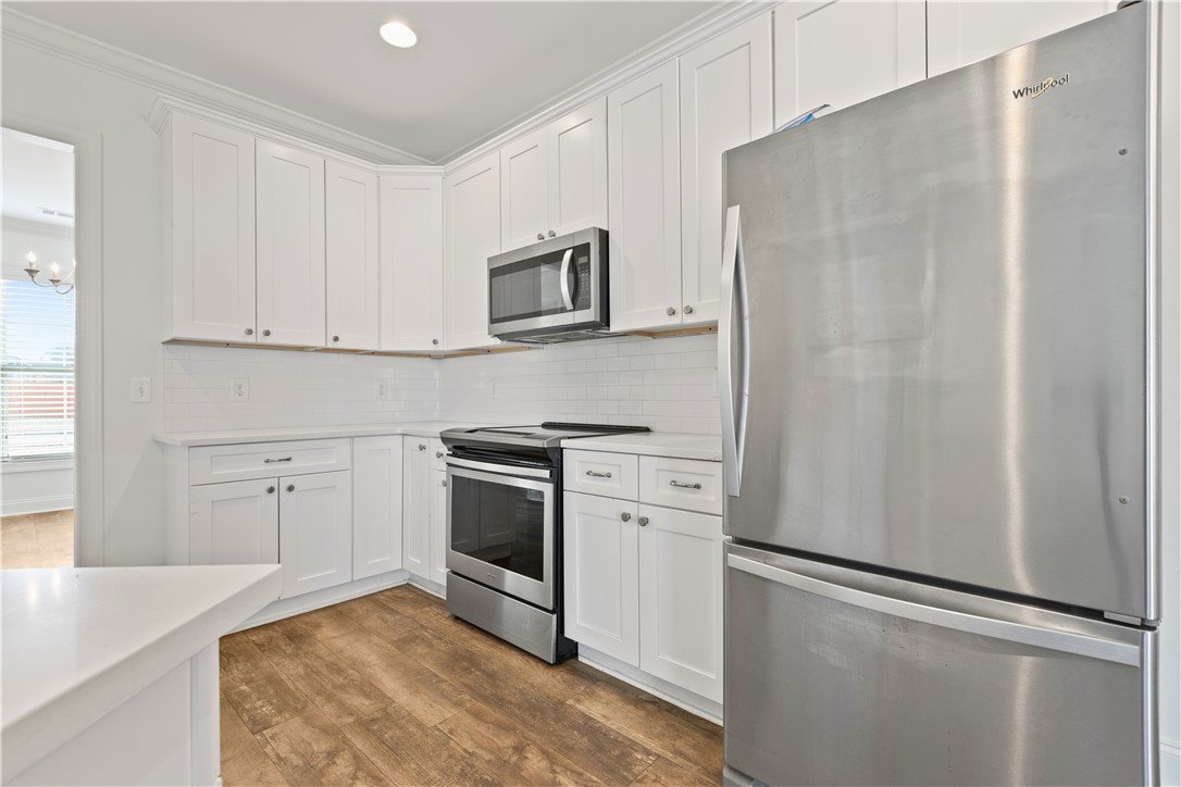 1653 ACADEMY DRIVE 1605