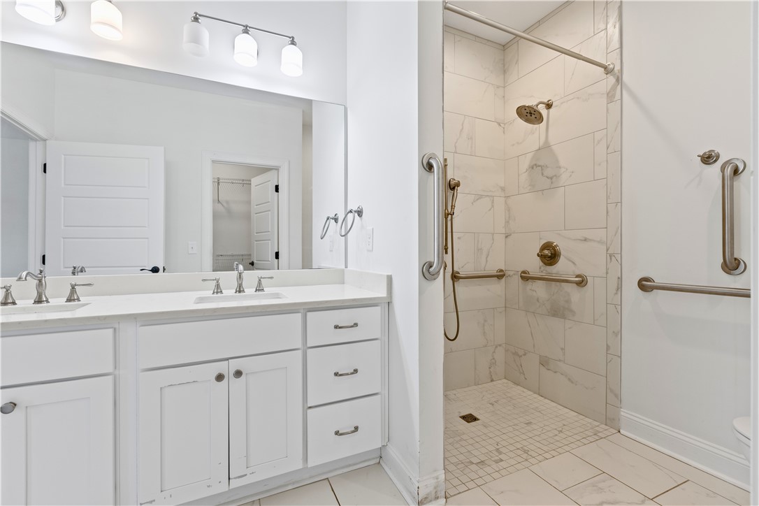 1653 ACADEMY DRIVE 1605