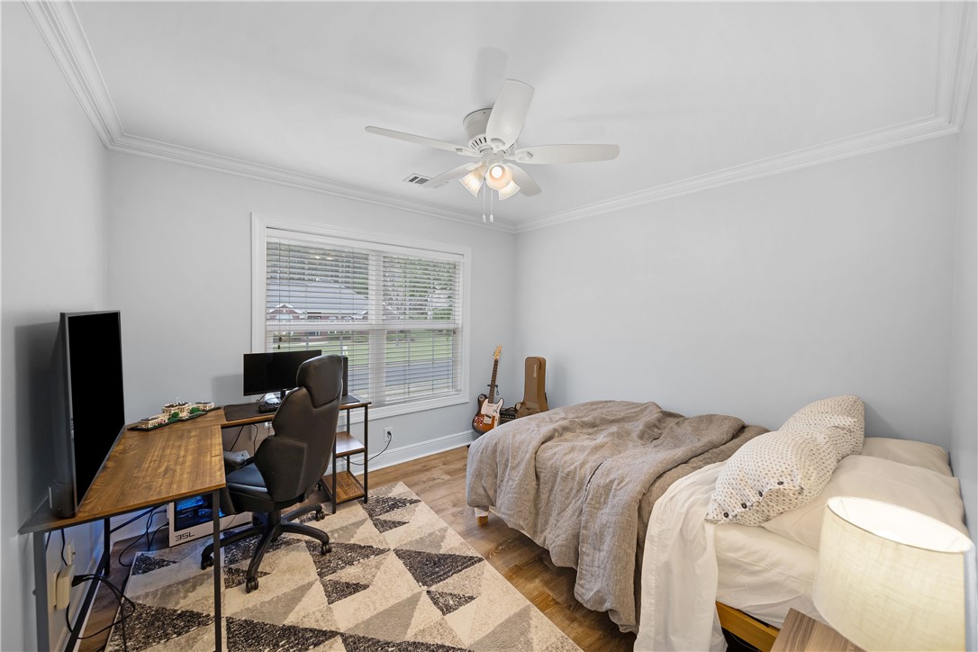 518 BRENTON CROSSING