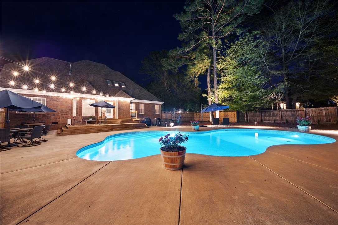 518 BRENTON CROSSING