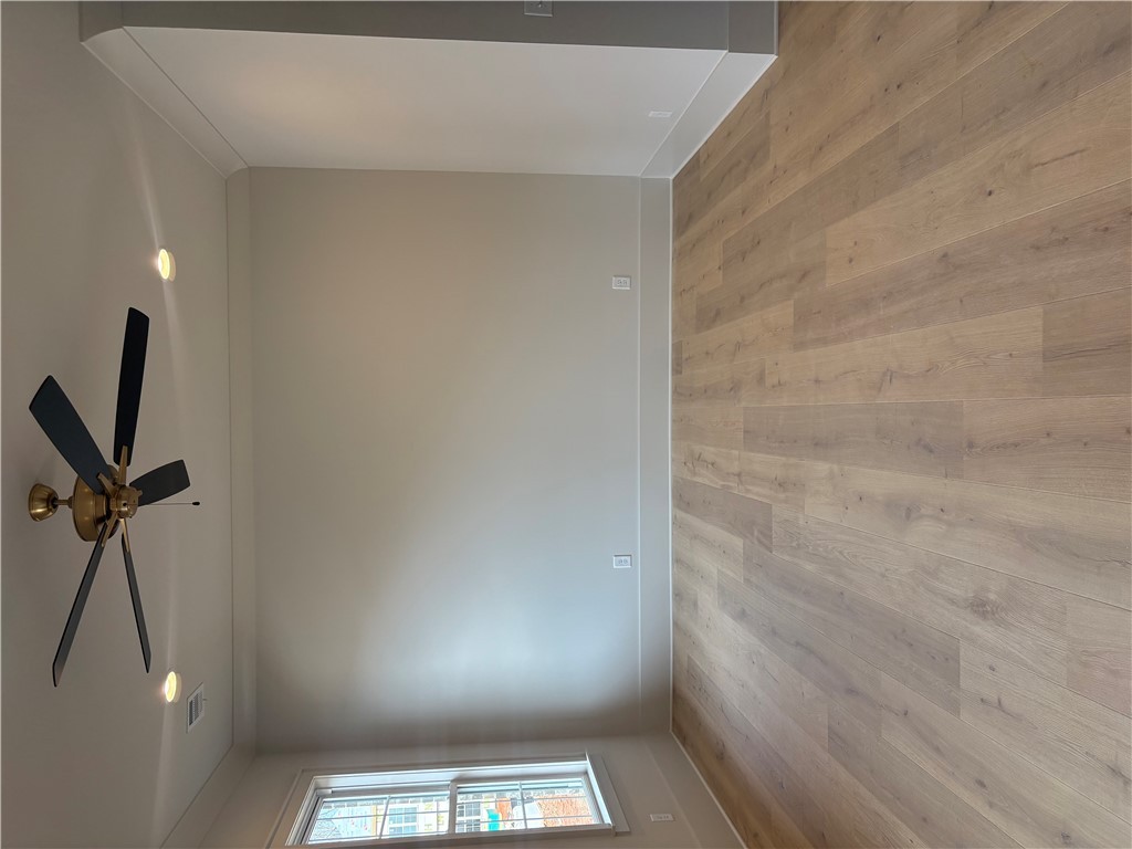 810 SUMMERLIN CIRCLE