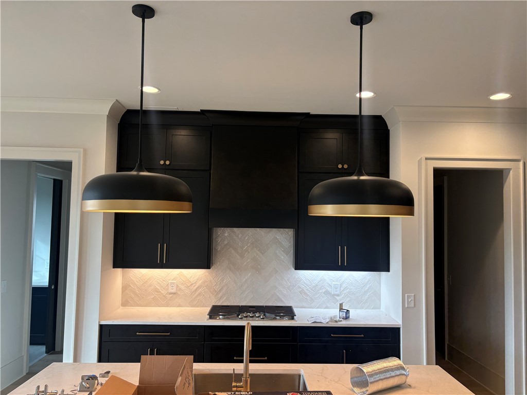 810 SUMMERLIN CIRCLE