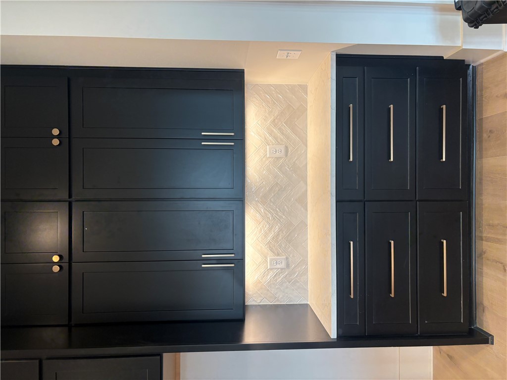 810 SUMMERLIN CIRCLE