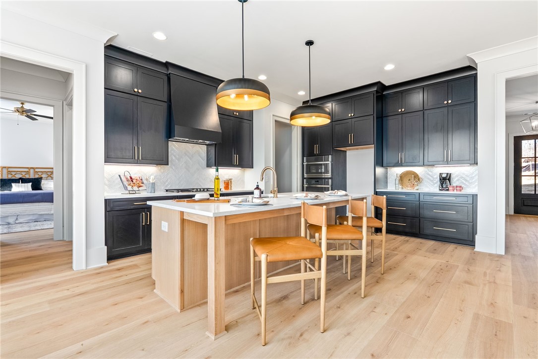 810 SUMMERLIN CIRCLE