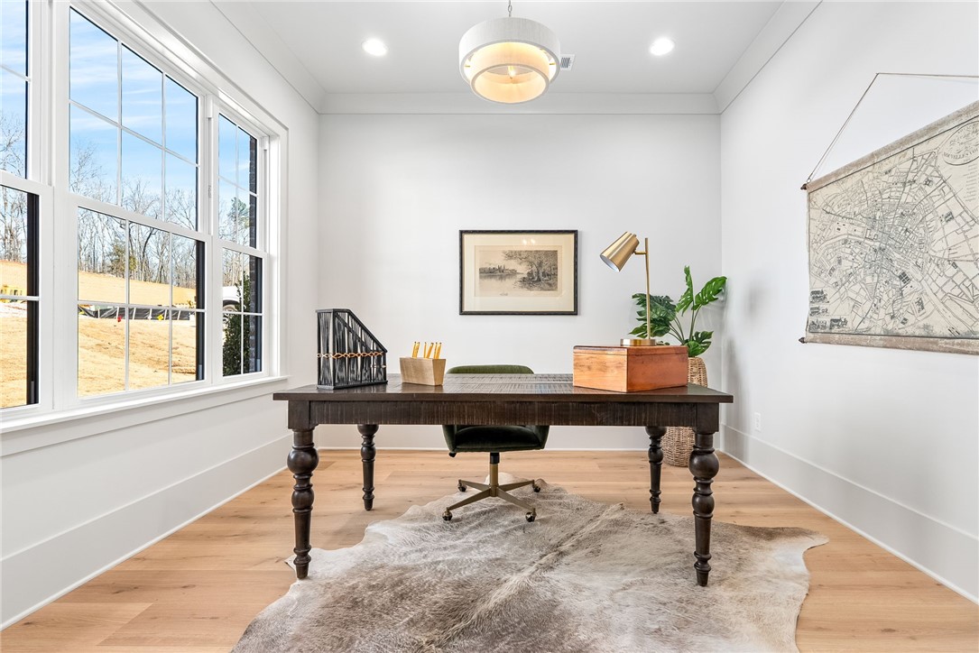 810 SUMMERLIN CIRCLE