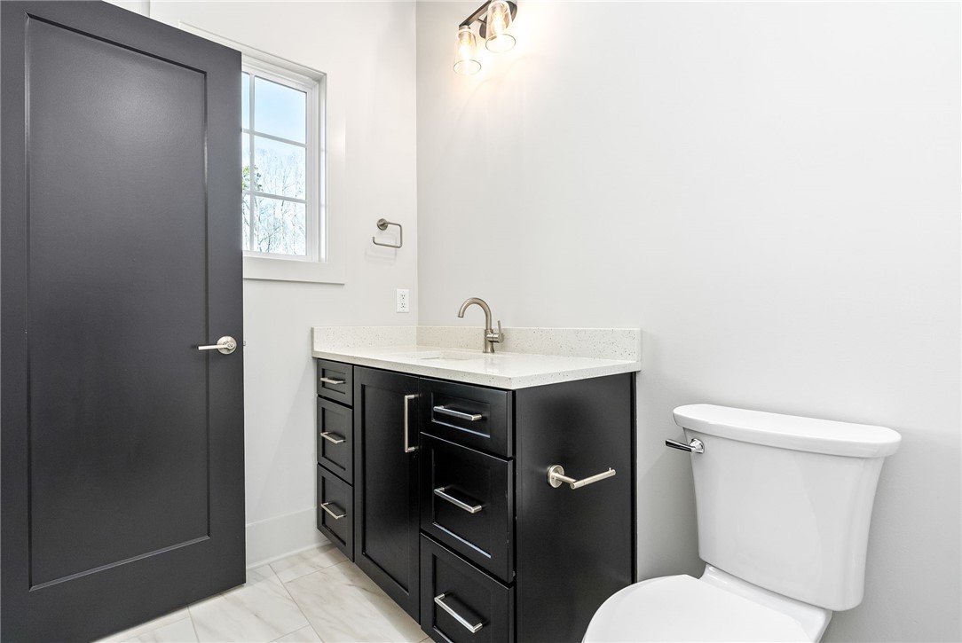 810 SUMMERLIN CIRCLE