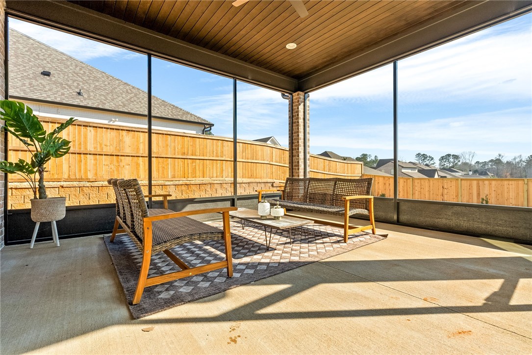 810 SUMMERLIN CIRCLE