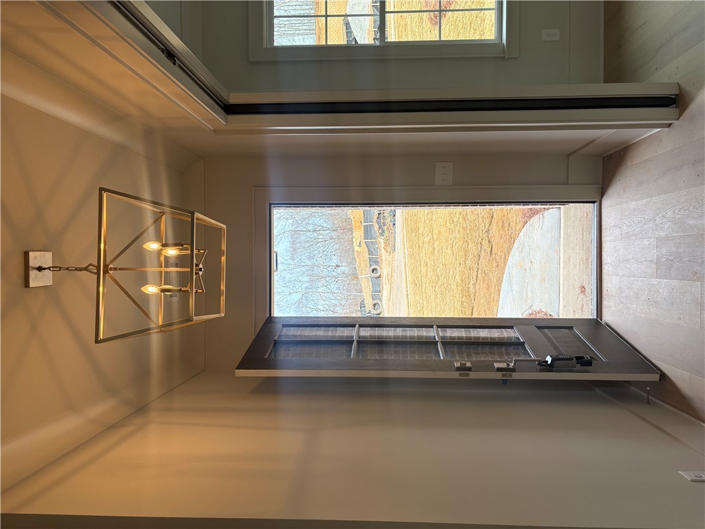 810 SUMMERLIN CIRCLE