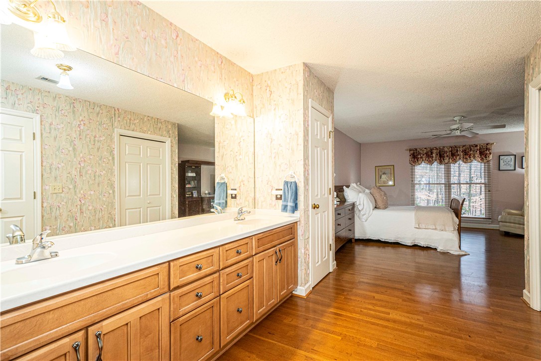 511 HAMILTON HILLS DRIVE