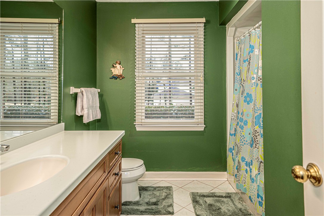 511 HAMILTON HILLS DRIVE