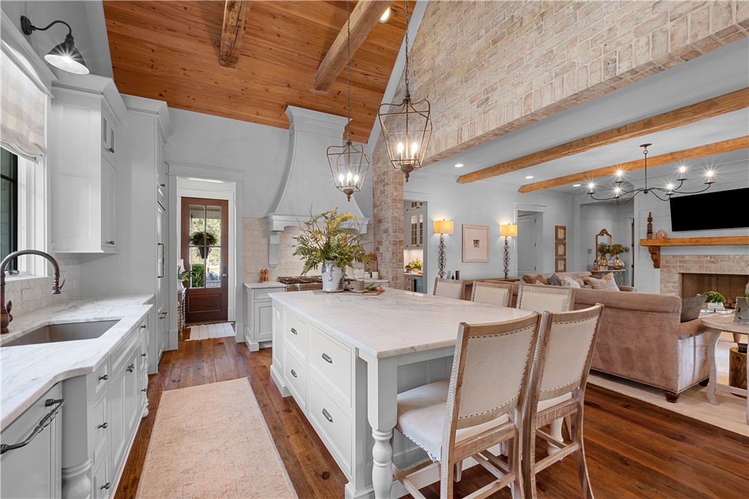 2420 GRAND NATIONAL PARKWAY