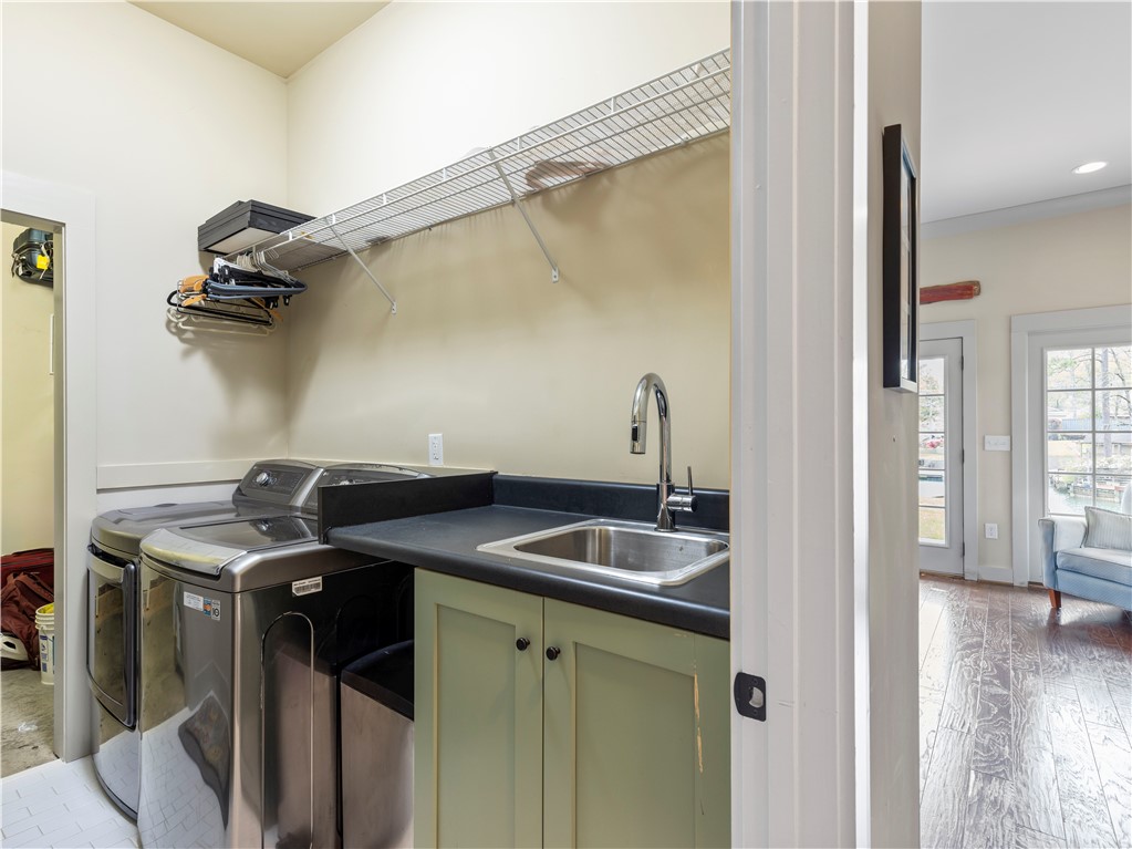 80 HONEYSUCKLE COURT