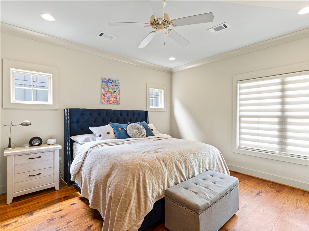 80 HONEYSUCKLE COURT