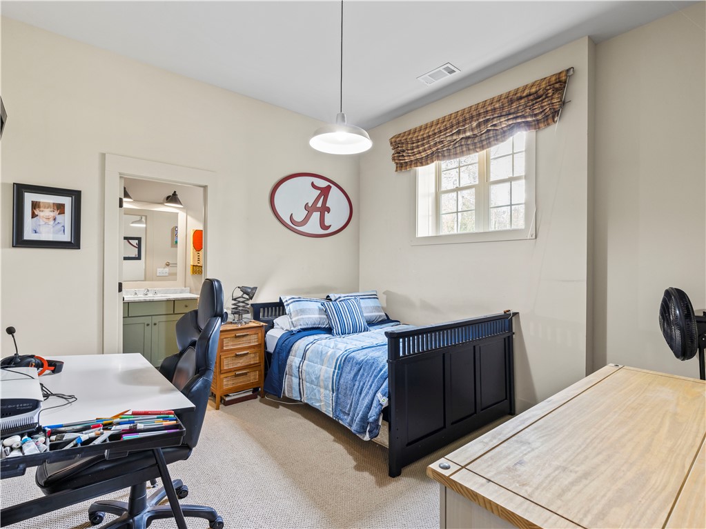 80 HONEYSUCKLE COURT