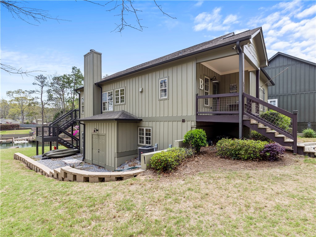 80 HONEYSUCKLE COURT