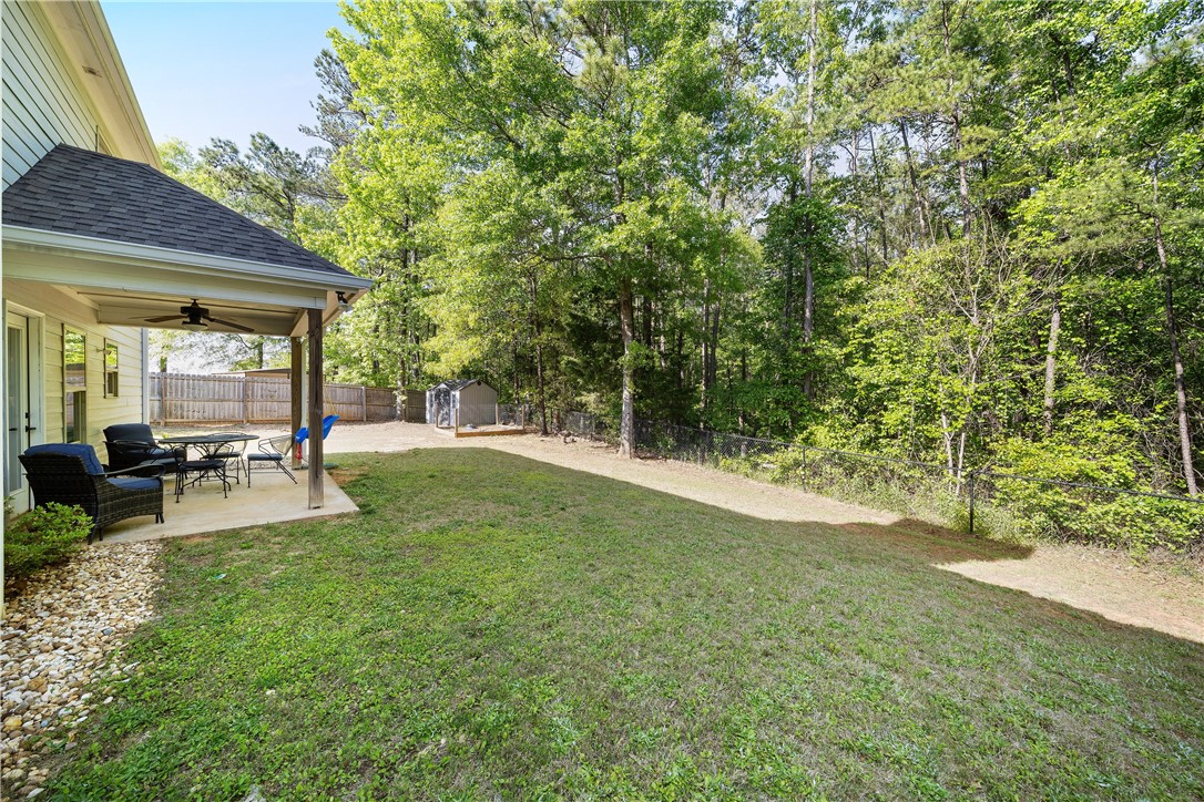 2717 CARRIAGE HOUSE LANE