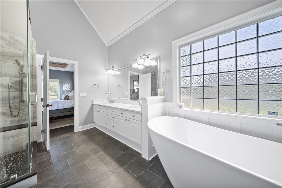 540 MERIMONT BOULEVARD