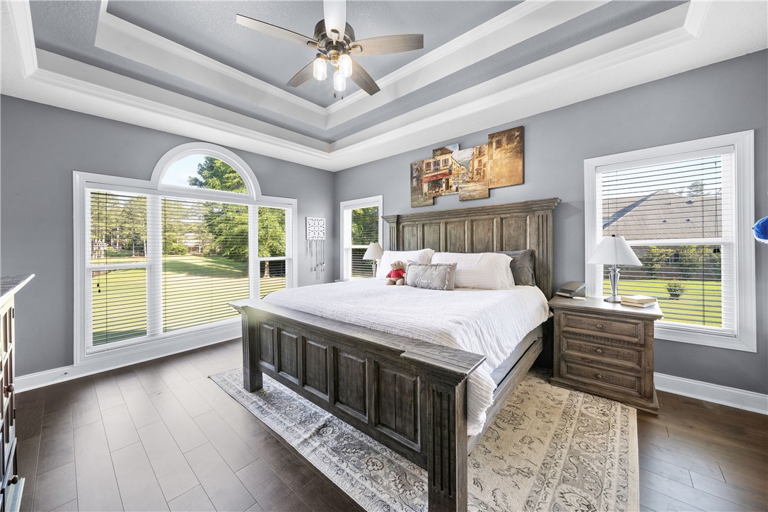 540 MERIMONT BOULEVARD