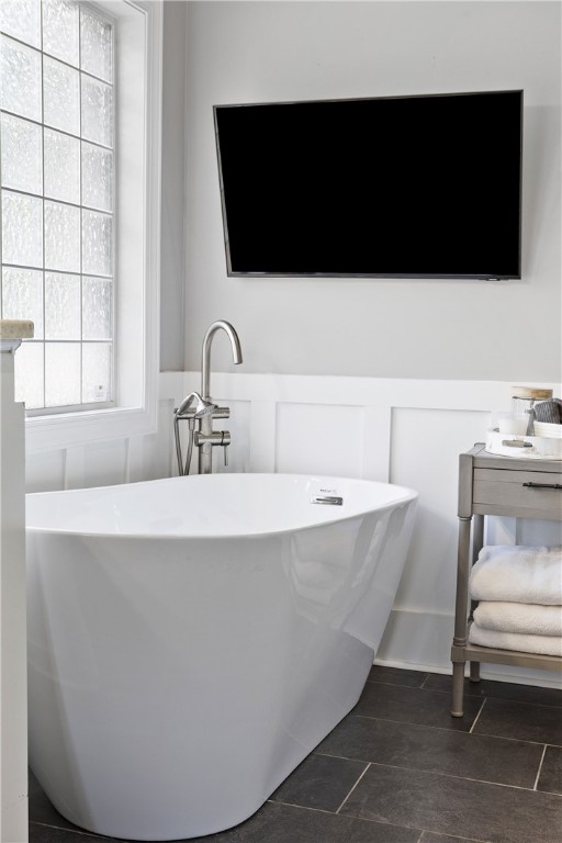 540 MERIMONT BOULEVARD