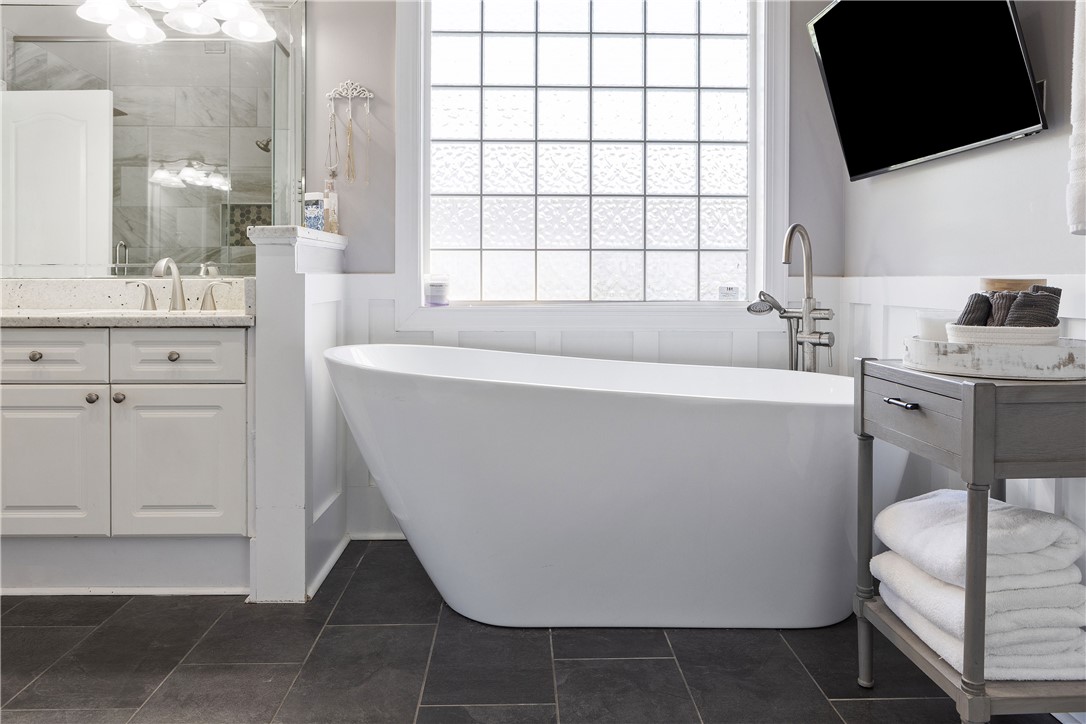 540 MERIMONT BOULEVARD