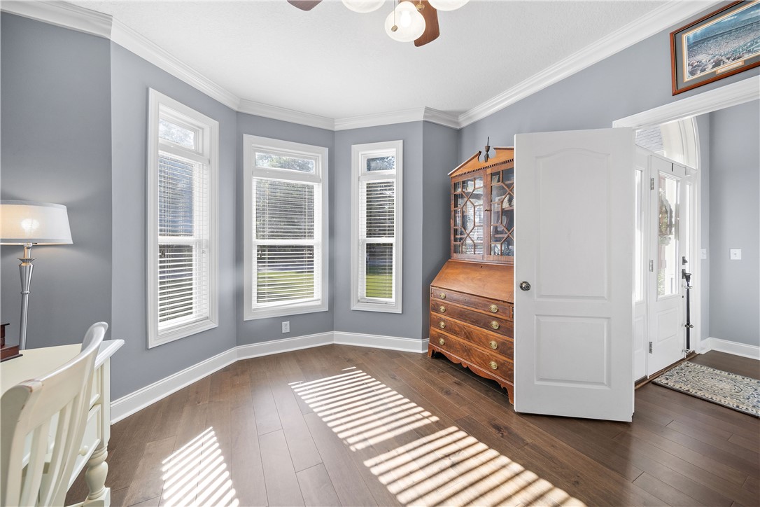 540 MERIMONT BOULEVARD