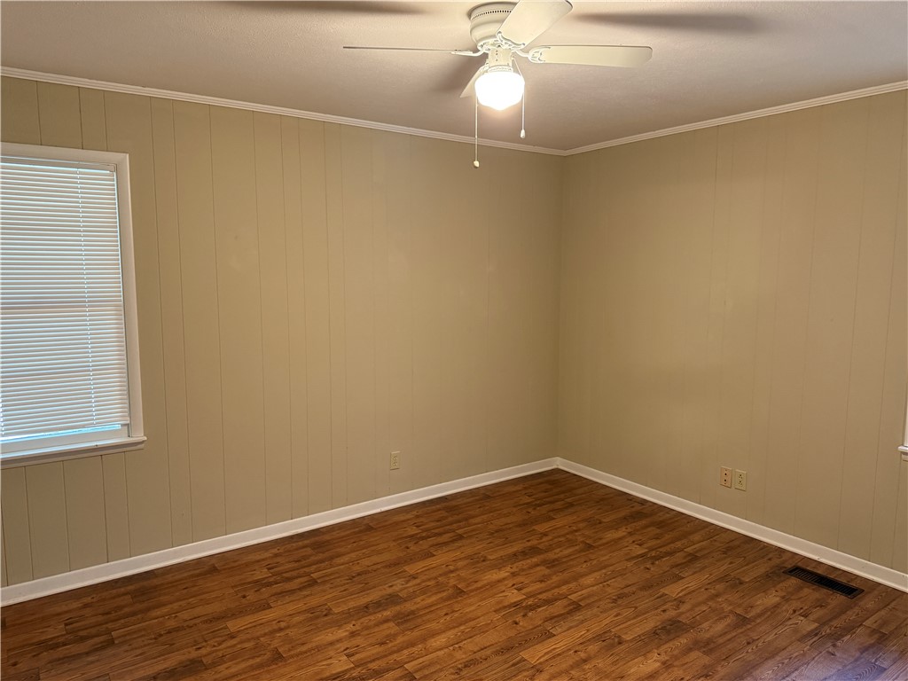 953/955 TISDALE CIRCLE