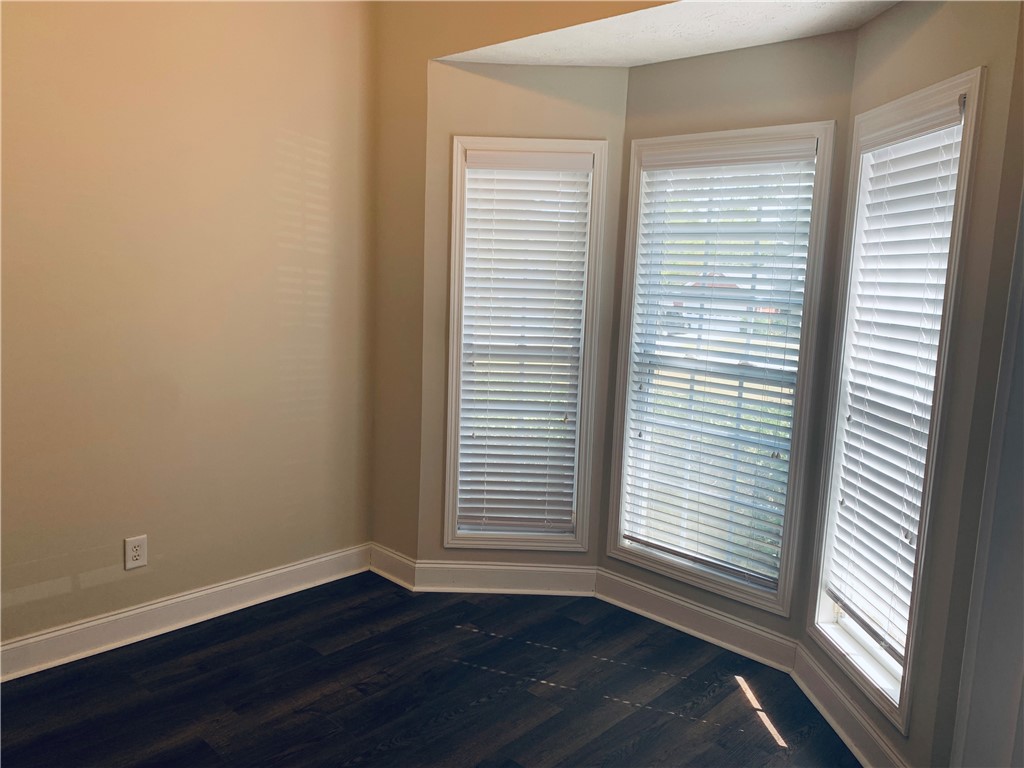 3672 HAWTHORNE COURT