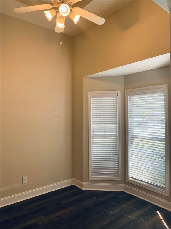 3672 HAWTHORNE COURT